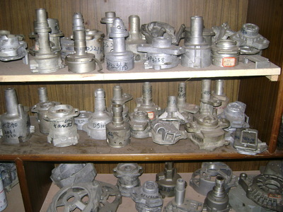 余姚市城區(qū)東南電機部件廠 專業(yè)制造鋁壓鑄傳感器、電動工具與汽車配件